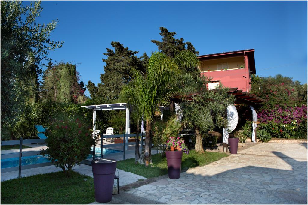 Ai Parchi Dei Parrini Bed & Breakfast Partinico Rom bilde
